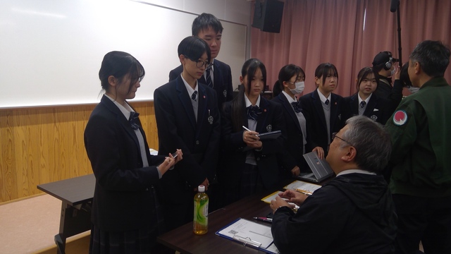 WIN_20251210_16_51_20_Pro WIN_20251210_16_51_20_Pro